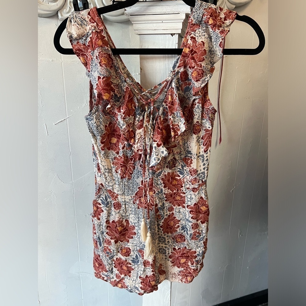 Kendelle and Kylie romper shorts - Picture 1 of 7